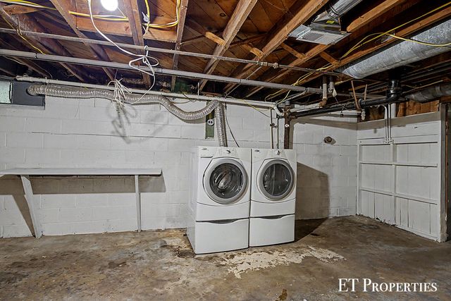 3739 Grape Avenue Ne, Plainfield Twp, MI 49525