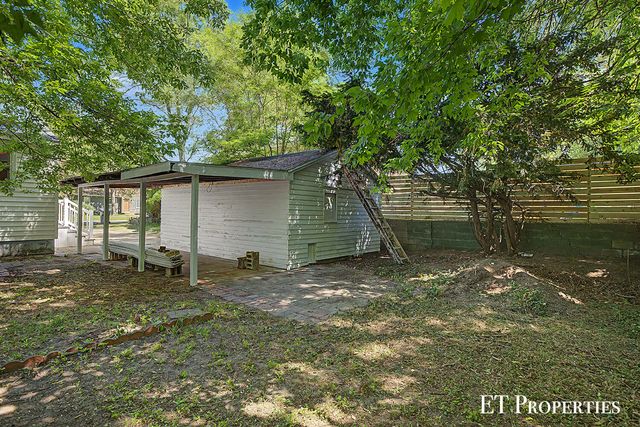 3739 Grape Avenue Ne, Plainfield Twp, MI 49525