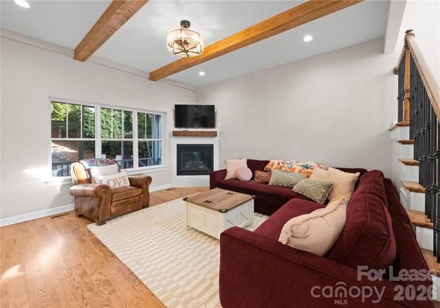 18047 Northport Drive, Cornelius, NC 28031