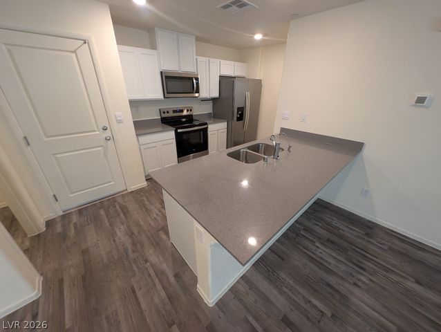 6153 Aster Garden Street, North Las Vegas, NV 89081
