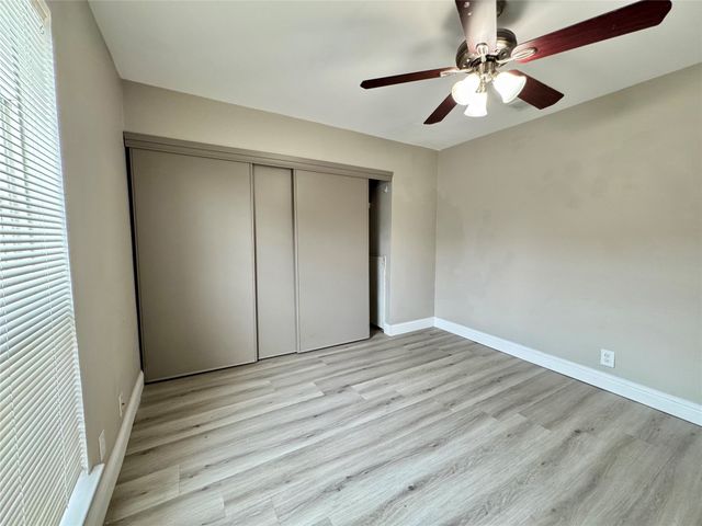 5981 Arapaho Road 303, Dallas, TX 75248