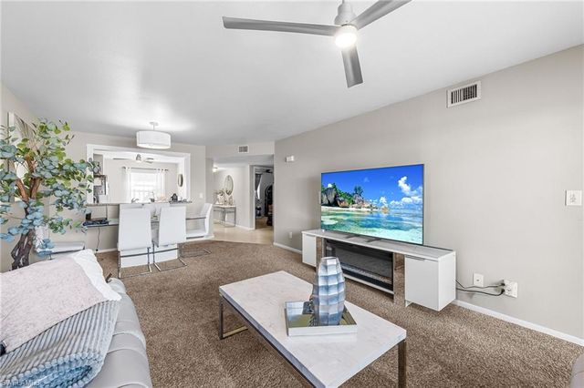 1358 Derbyshire CT # F102, Naples, FL 34116