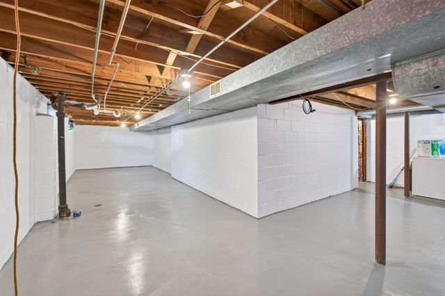 725 California Avenue E, Saint Paul, MN 55106