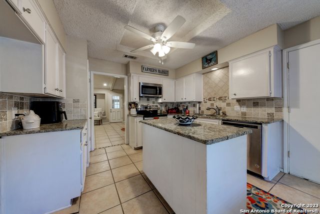 1229 RAPIDS RD, New Braunfels, TX 78130