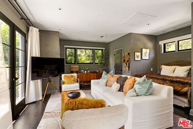 1743 N Curson Avenue, Los Angeles, CA 90046