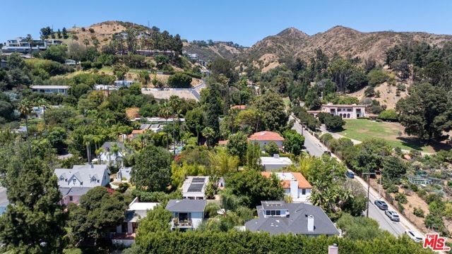 1743 N Curson Avenue, Los Angeles, CA 90046