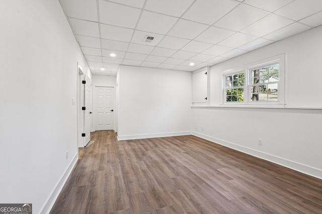 4614 Shumart Drive, Snellville, GA 30039