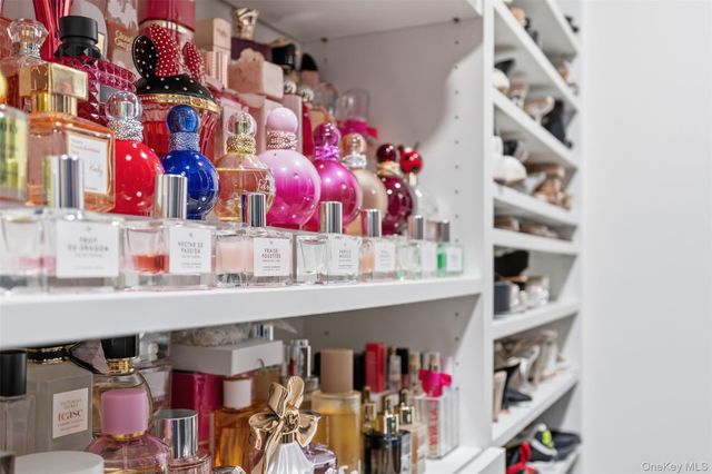 14 Soundview Avenue 31, White Plains, NY 10606