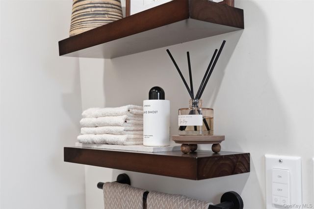 14 Soundview Avenue 31, White Plains, NY 10606