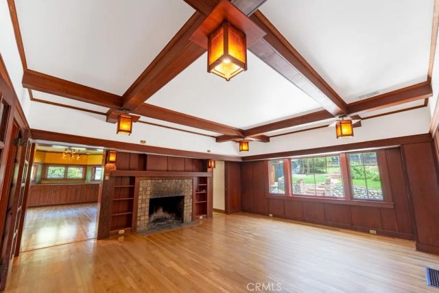 89 E Alegria, Sierra Madre, CA 91024