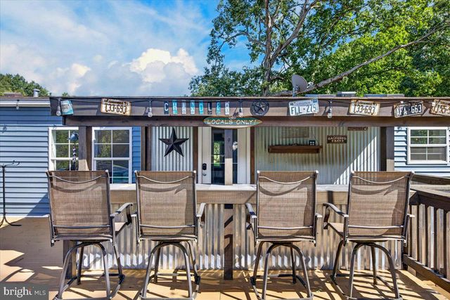 1837 EASTHAM RD, Bumpass, VA 23024