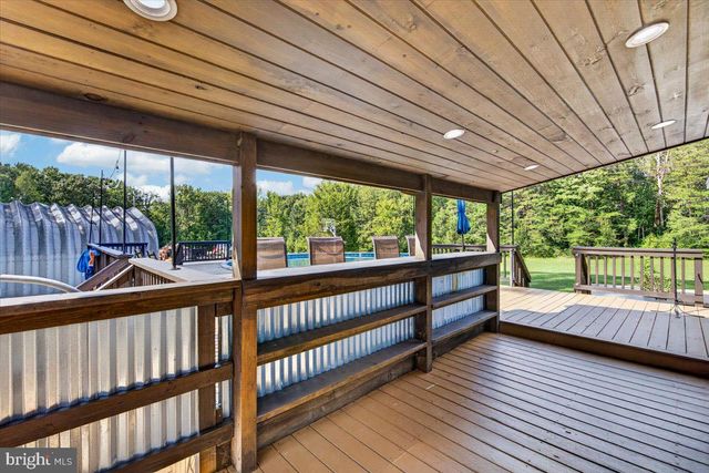 1837 EASTHAM RD, Bumpass, VA 23024