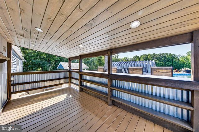 1837 EASTHAM RD, Bumpass, VA 23024