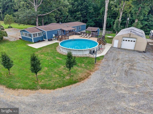 1837 EASTHAM RD, Bumpass, VA 23024