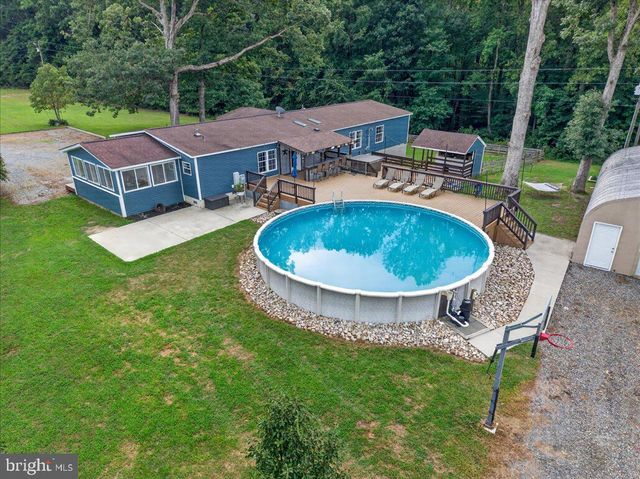 1837 EASTHAM RD, Bumpass, VA 23024