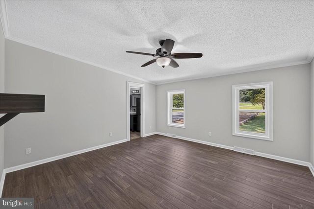 1837 EASTHAM RD, Bumpass, VA 23024