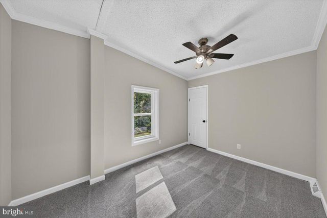 1837 EASTHAM RD, Bumpass, VA 23024