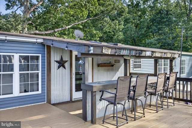 1837 EASTHAM RD, Bumpass, VA 23024