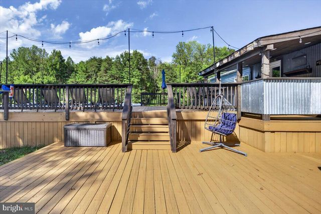 1837 EASTHAM RD, Bumpass, VA 23024