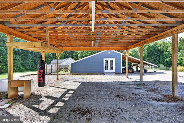 1837 EASTHAM RD, Bumpass, VA 23024