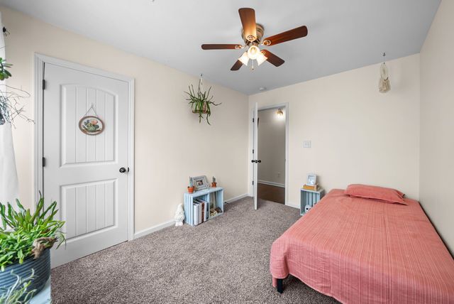 2675 Mockingbird Hill Rd, Palmyra, TN 37142