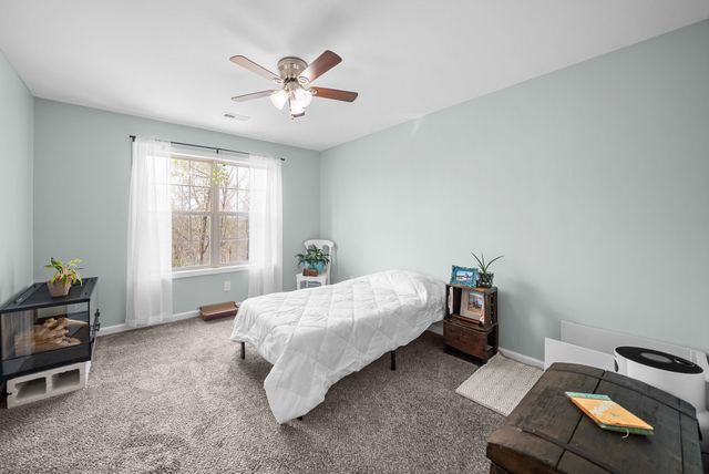 2675 Mockingbird Hill Rd, Palmyra, TN 37142