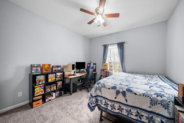 2675 Mockingbird Hill Rd, Palmyra, TN 37142