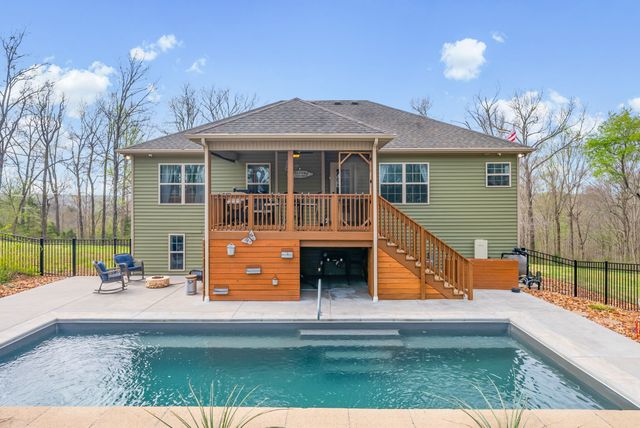 2675 Mockingbird Hill Rd, Palmyra, TN 37142