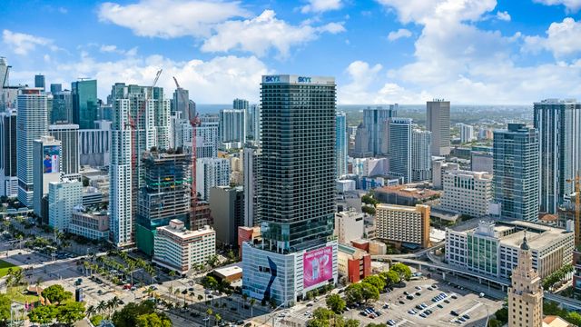 398 NE 5th Street 2118, Miami, FL 33132