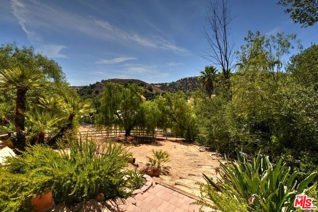 24926 Jim Bridger Road, Hidden Hills, CA 91302