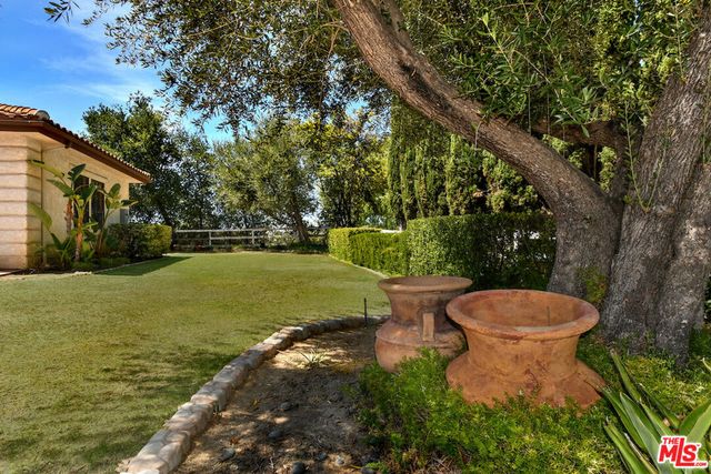 24926 Jim Bridger Road, Hidden Hills, CA 91302