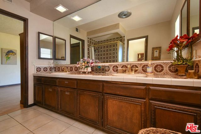 24926 Jim Bridger Road, Hidden Hills, CA 91302