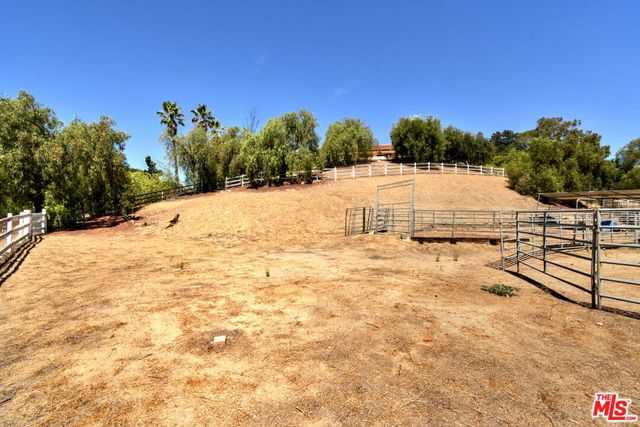 24926 Jim Bridger Road, Hidden Hills, CA 91302
