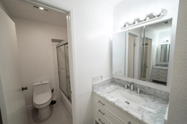 10780 Aderman Ave 99, San Diego, CA 92126