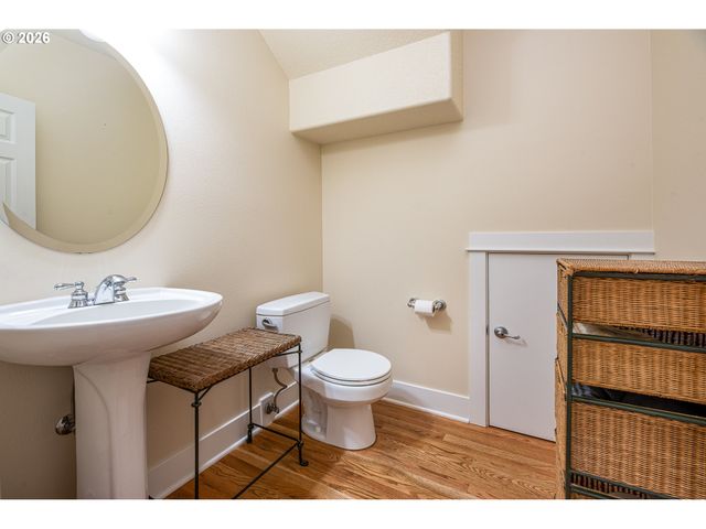 6216 Sw CHESTNUT Dr, Corvallis, OR 97333