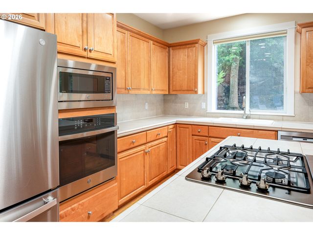 6216 Sw CHESTNUT Dr, Corvallis, OR 97333