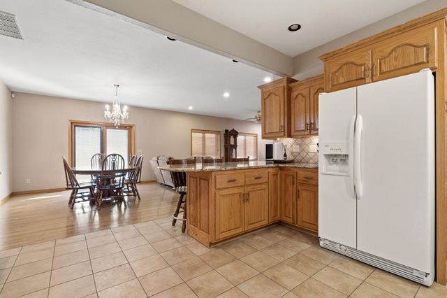 2130 Carlton Road, Hollister, MO 65672