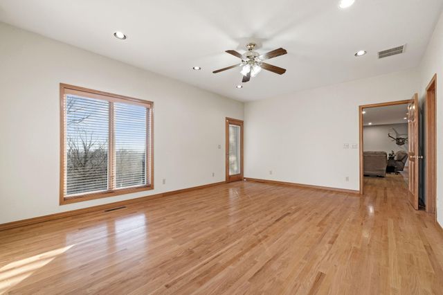 2130 Carlton Road, Hollister, MO 65672