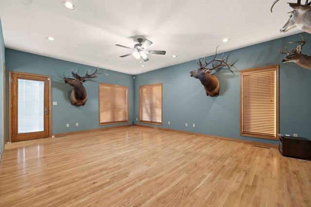 2130 Carlton Road, Hollister, MO 65672