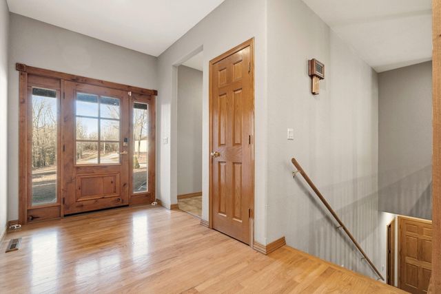 2130 Carlton Road, Hollister, MO 65672