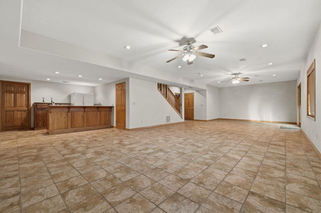 2130 Carlton Road, Hollister, MO 65672