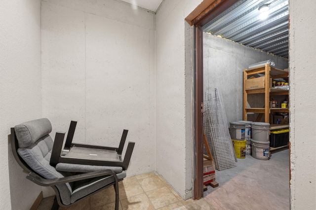 2130 Carlton Road, Hollister, MO 65672