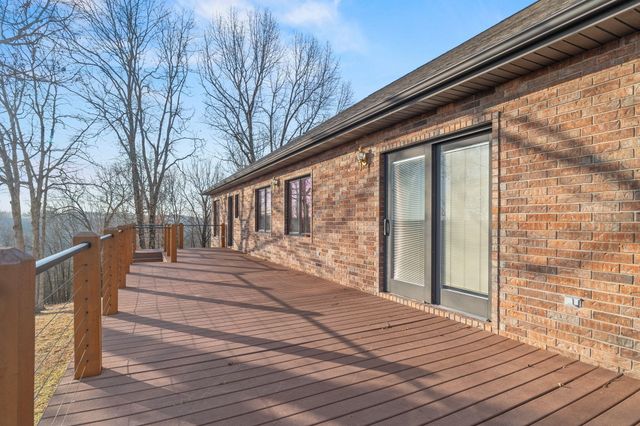 2130 Carlton Road, Hollister, MO 65672