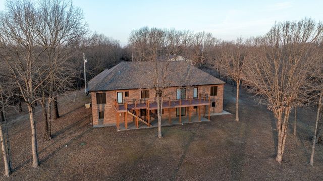 2130 Carlton Road, Hollister, MO 65672
