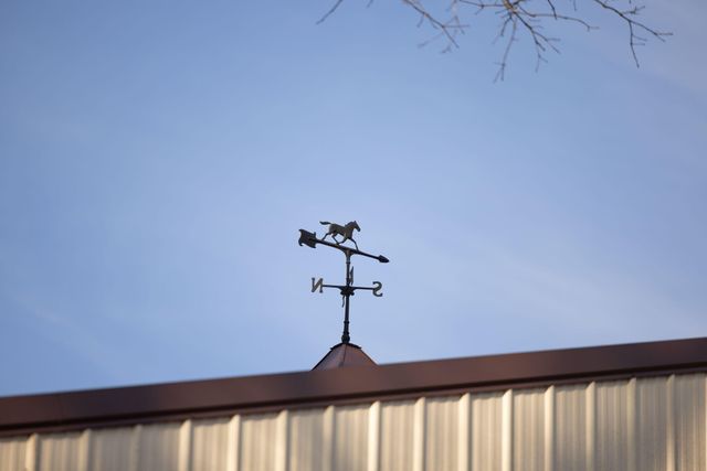 2130 Carlton Road, Hollister, MO 65672