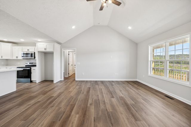 1506 Ellie Claire Way, Lewisburg, TN 37091