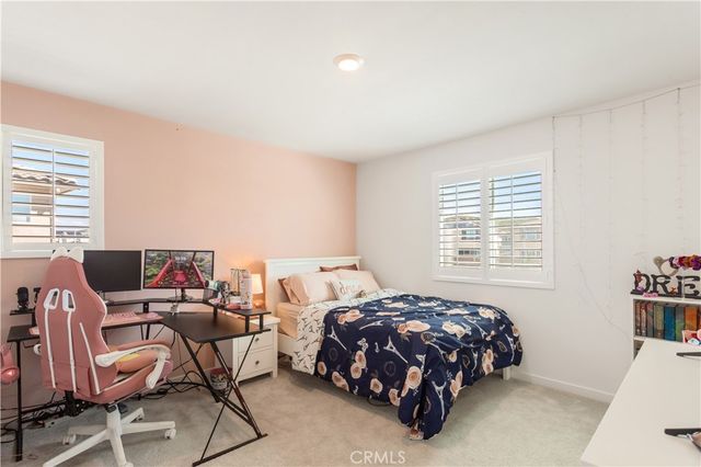 34438 Coconut Circle, Winchester, CA 92596