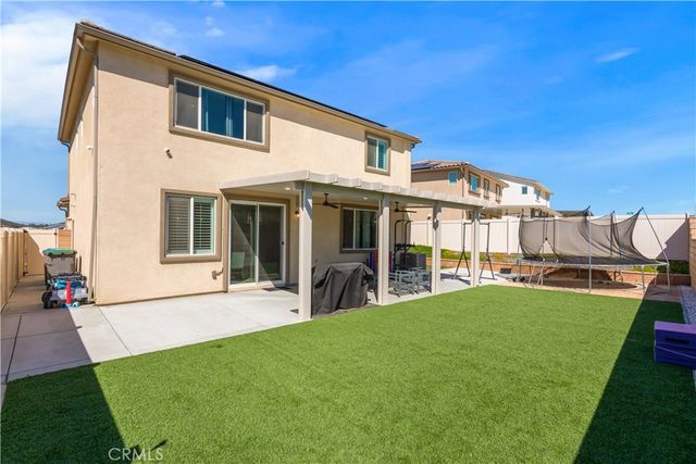 34438 Coconut Circle, Winchester, CA 92596