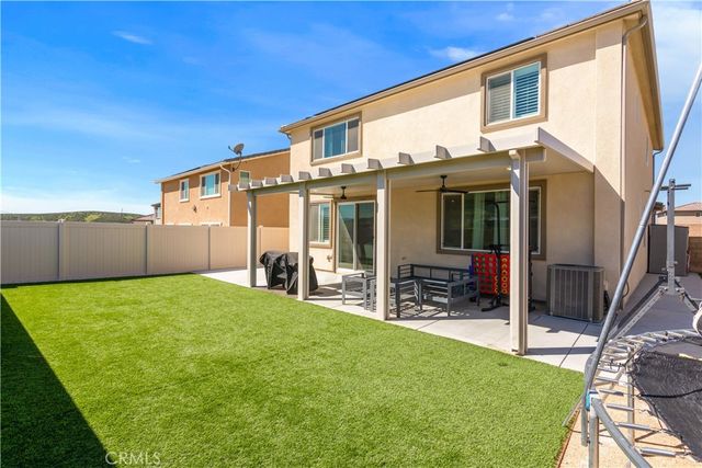 34438 Coconut Circle, Winchester, CA 92596