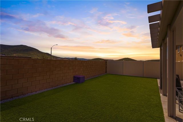 34438 Coconut Circle, Winchester, CA 92596